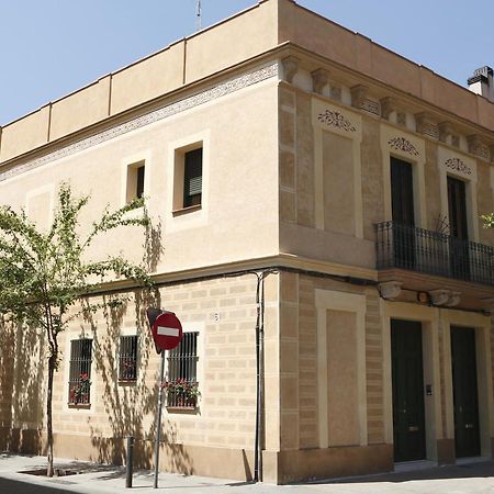 Coroleu House Barcelona Hostel Exterior photo