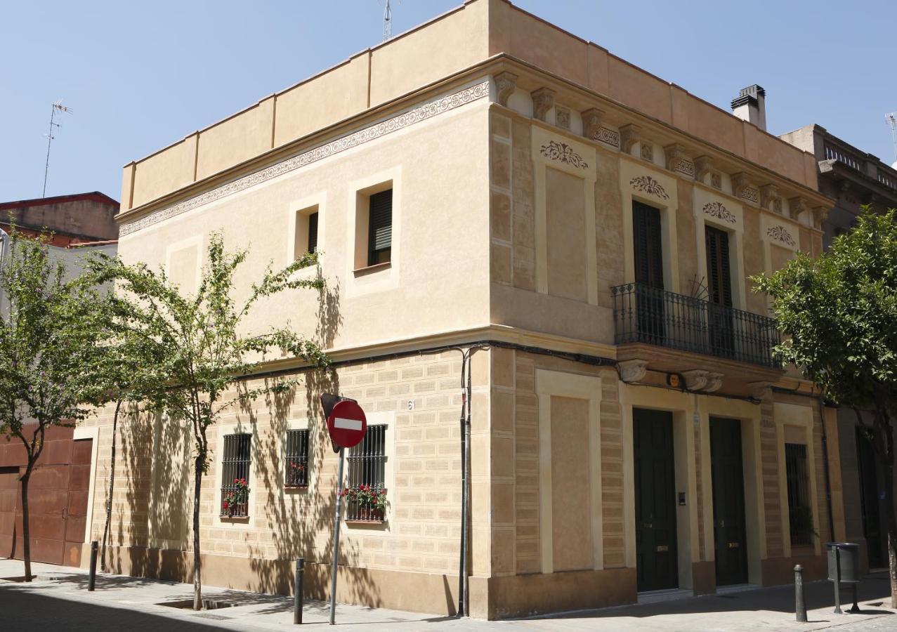 Coroleu House Barcelona Hostel Exterior photo